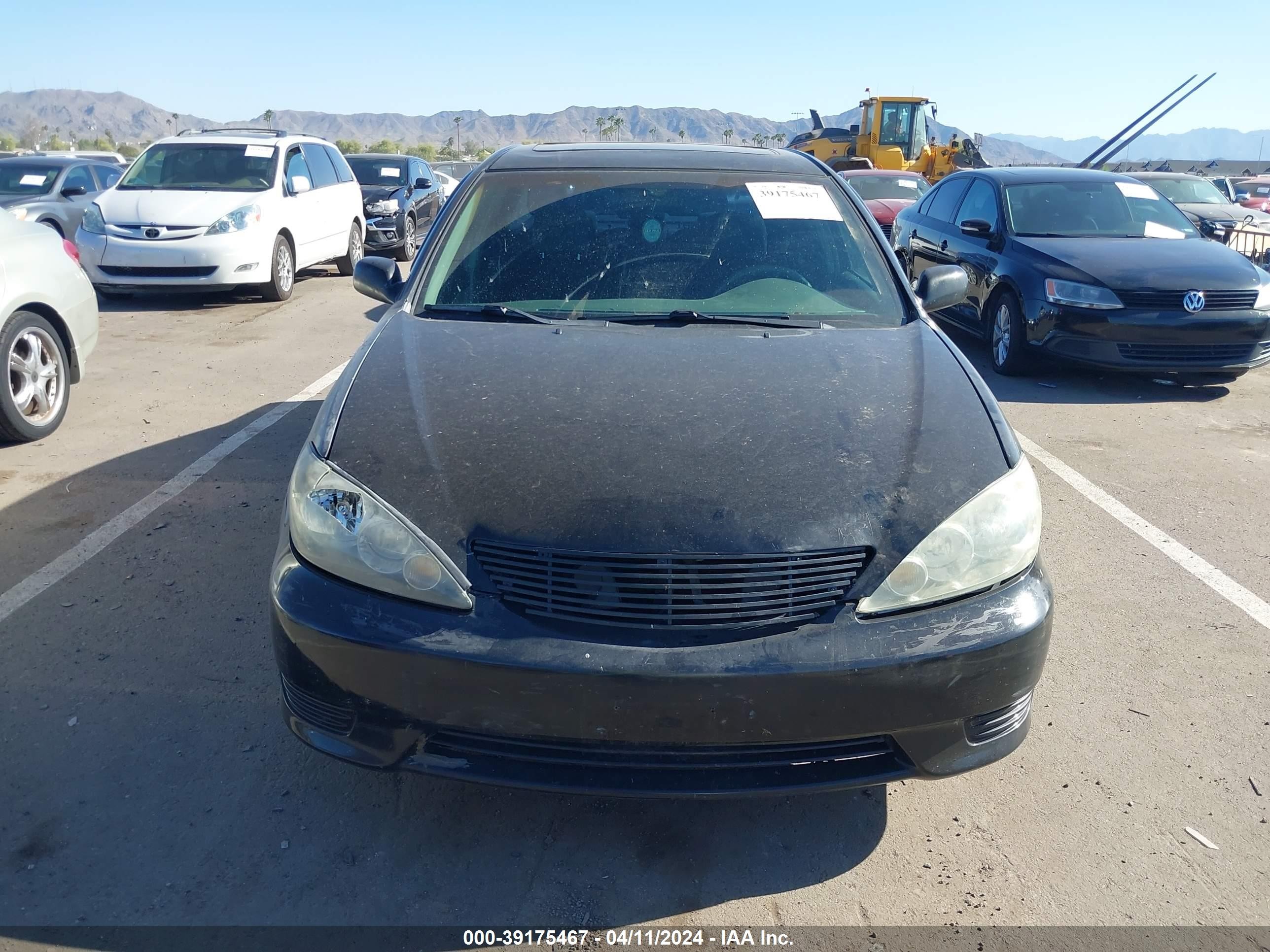 Photo 5 VIN: 4T1BE32K95U622151 - TOYOTA CAMRY 