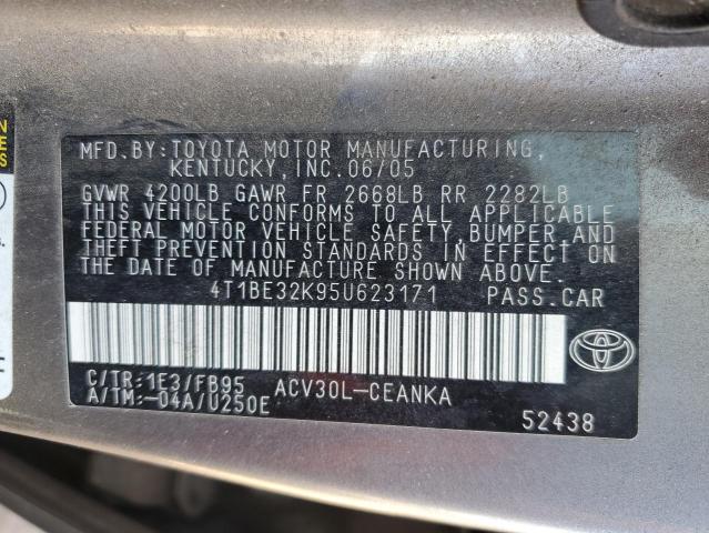 Photo 11 VIN: 4T1BE32K95U623171 - TOYOTA CAMRY 