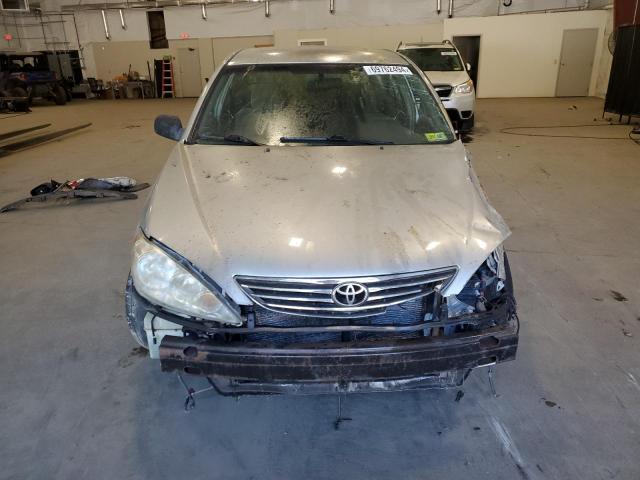 Photo 4 VIN: 4T1BE32K95U970564 - TOYOTA CAMRY LE 