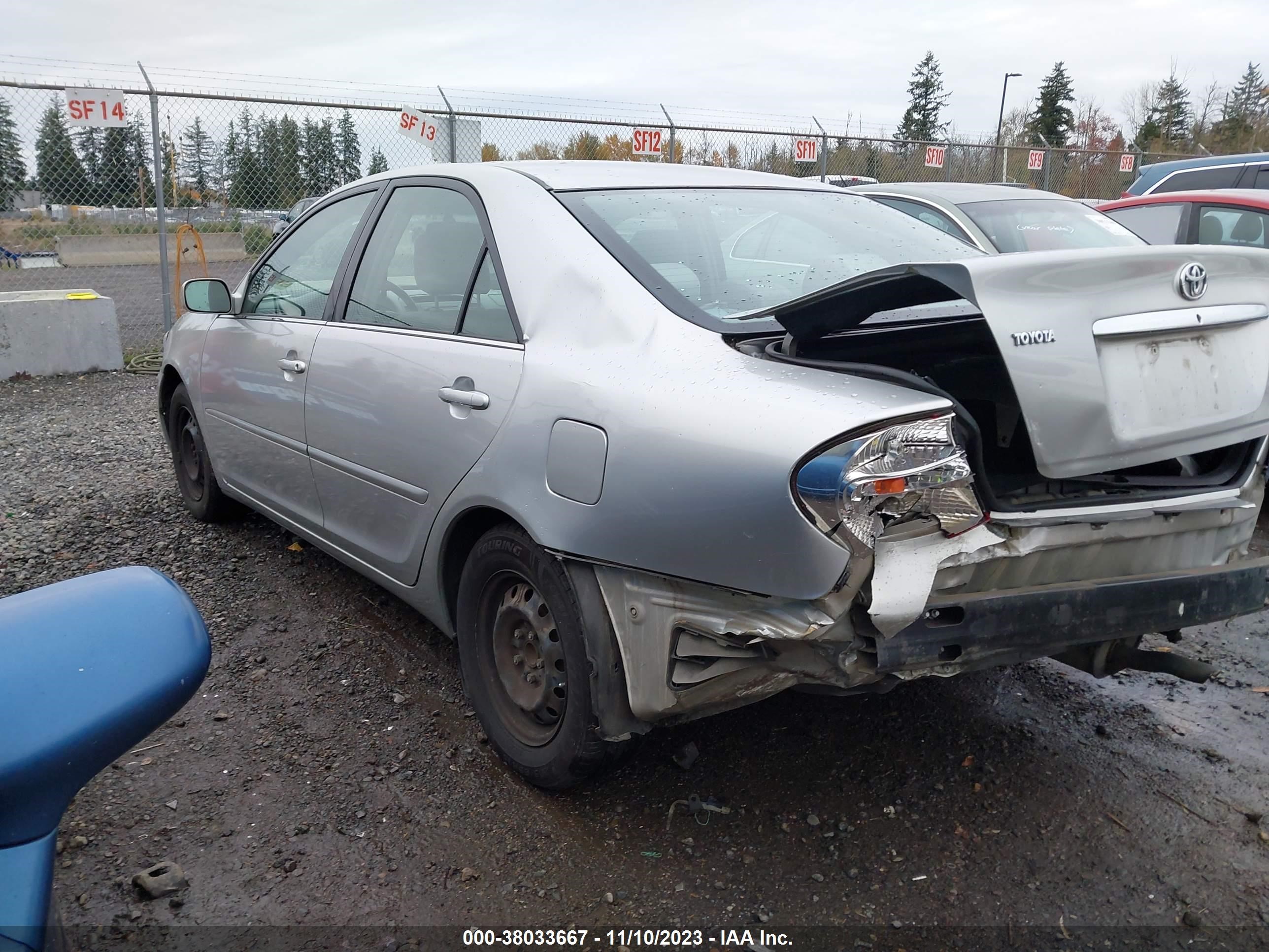 Photo 2 VIN: 4T1BE32K96U106308 - TOYOTA CAMRY 