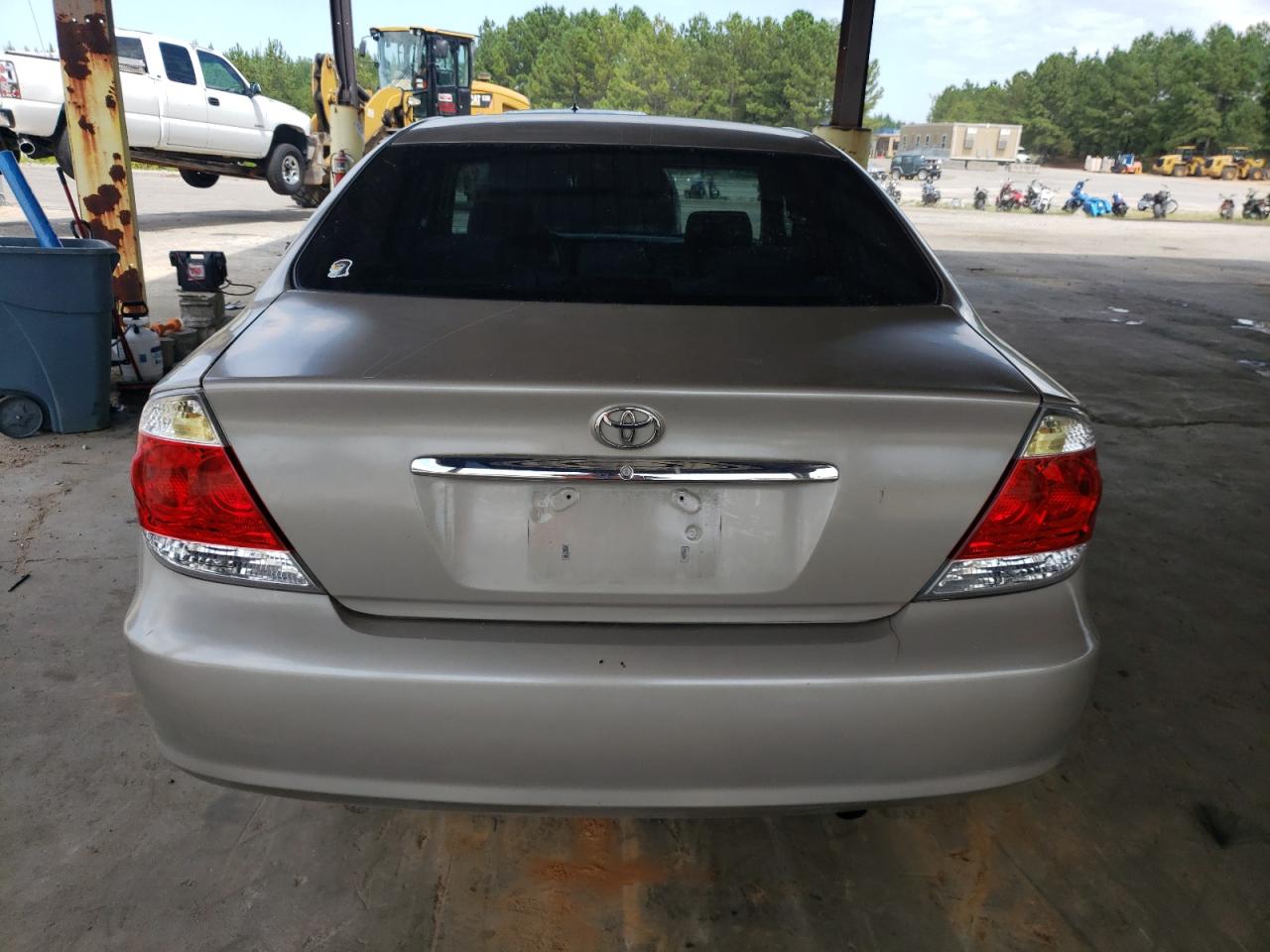 Photo 5 VIN: 4T1BE32K96U121603 - TOYOTA CAMRY 