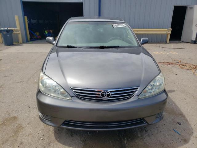 Photo 4 VIN: 4T1BE32K96U651361 - TOYOTA CAMRY 