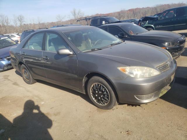 Photo 3 VIN: 4T1BE32K96U678771 - TOYOTA CAMRY 