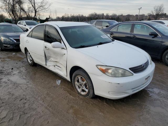 Photo 3 VIN: 4T1BE32KX2U557418 - TOYOTA CAMRY 