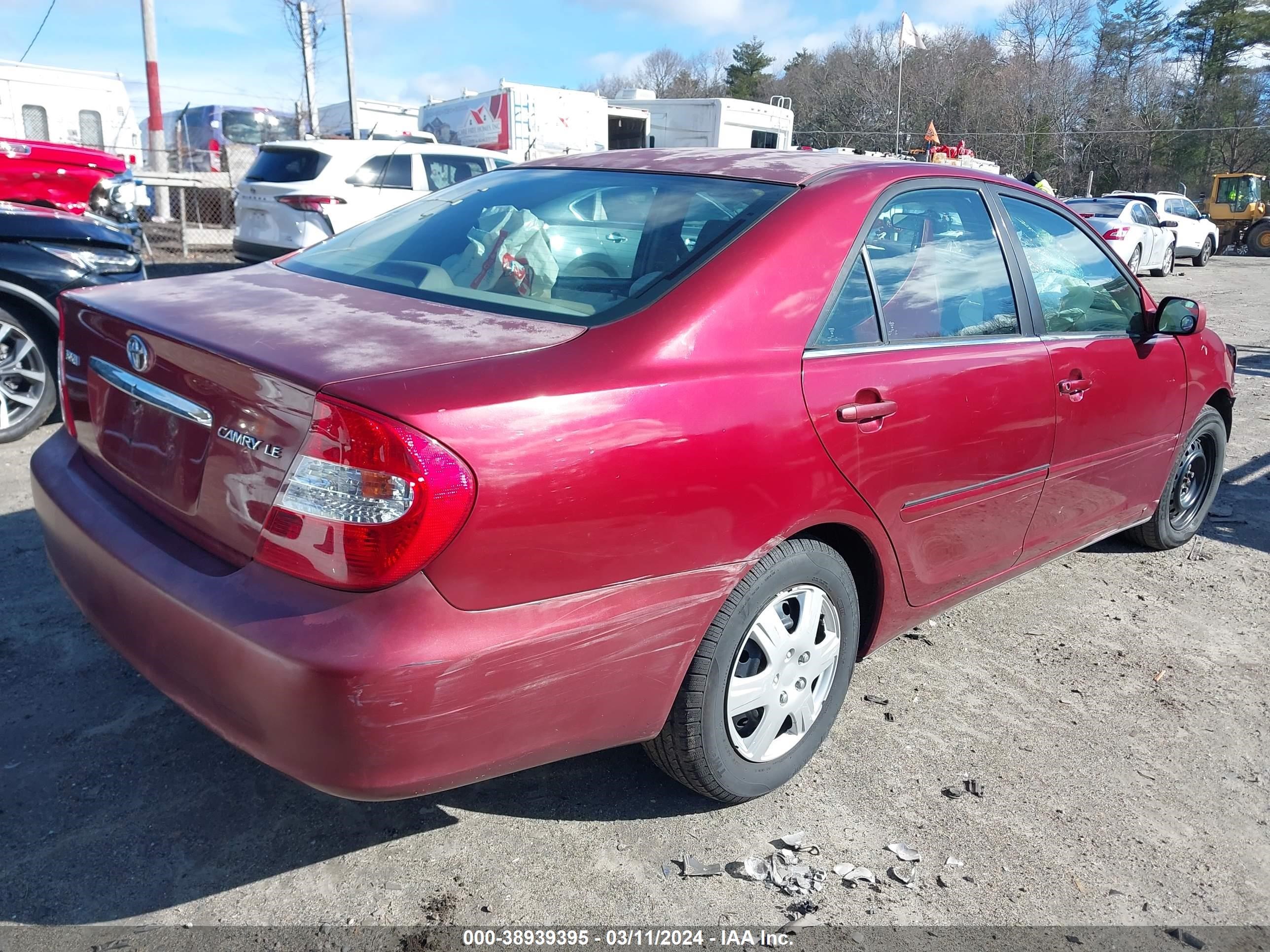 Photo 3 VIN: 4T1BE32KX3U213184 - TOYOTA CAMRY 