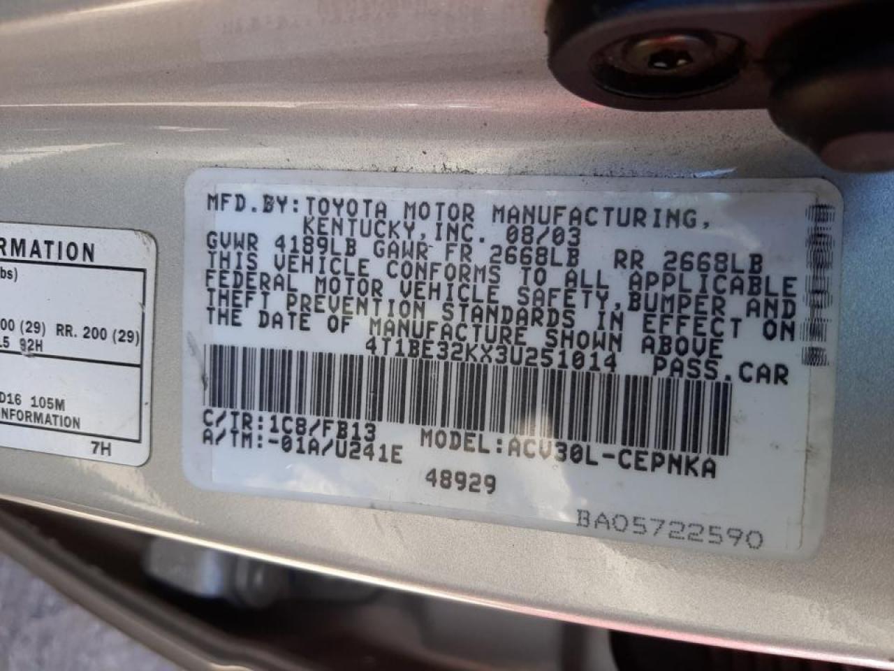 Photo 9 VIN: 4T1BE32KX3U251014 - TOYOTA CAMRY 