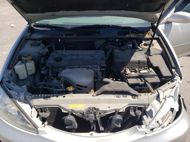 Photo 10 VIN: 4T1BE32KX3U686602 - TOYOTA CAMRY 