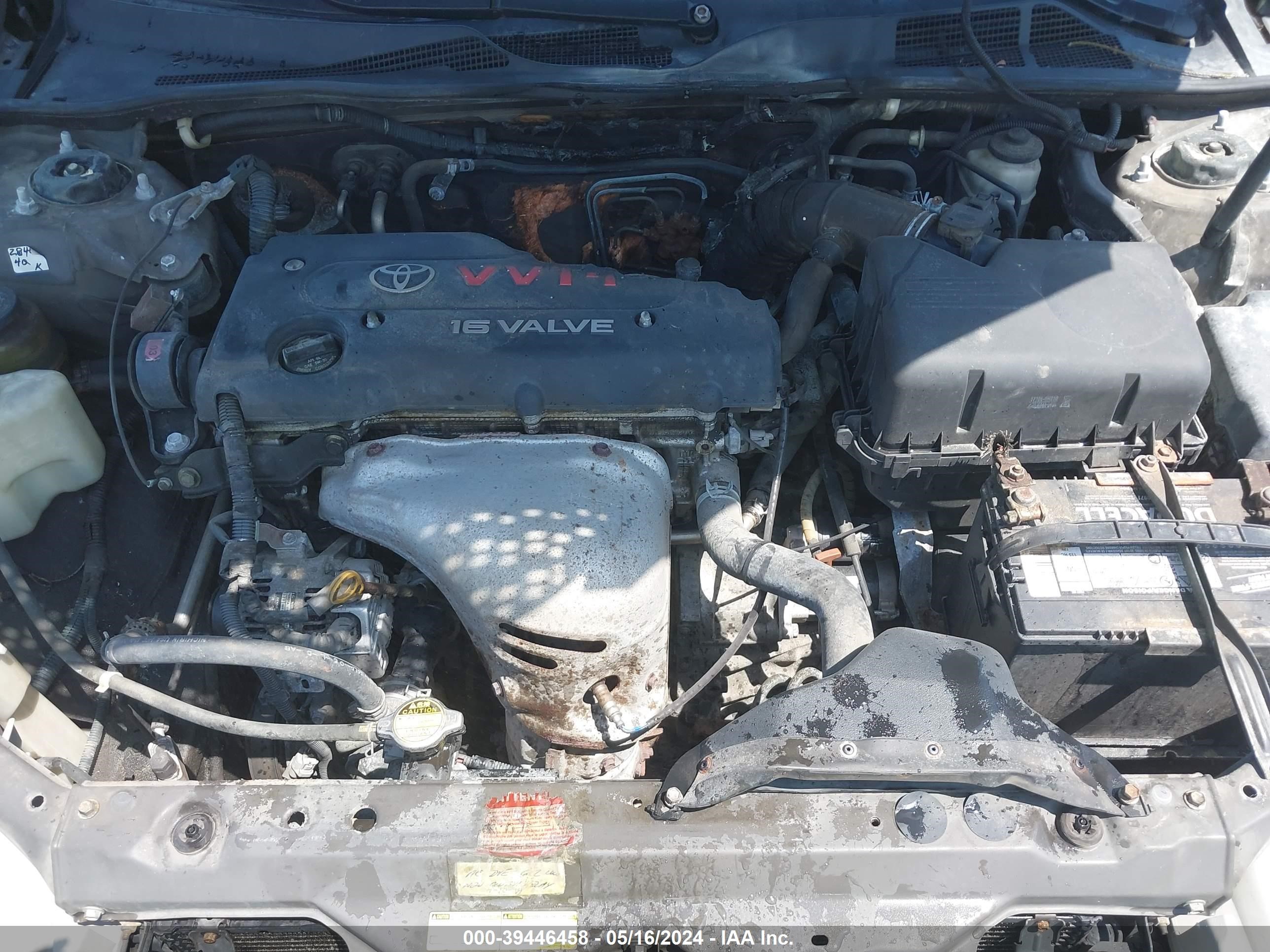 Photo 9 VIN: 4T1BE32KX3U742294 - TOYOTA CAMRY 