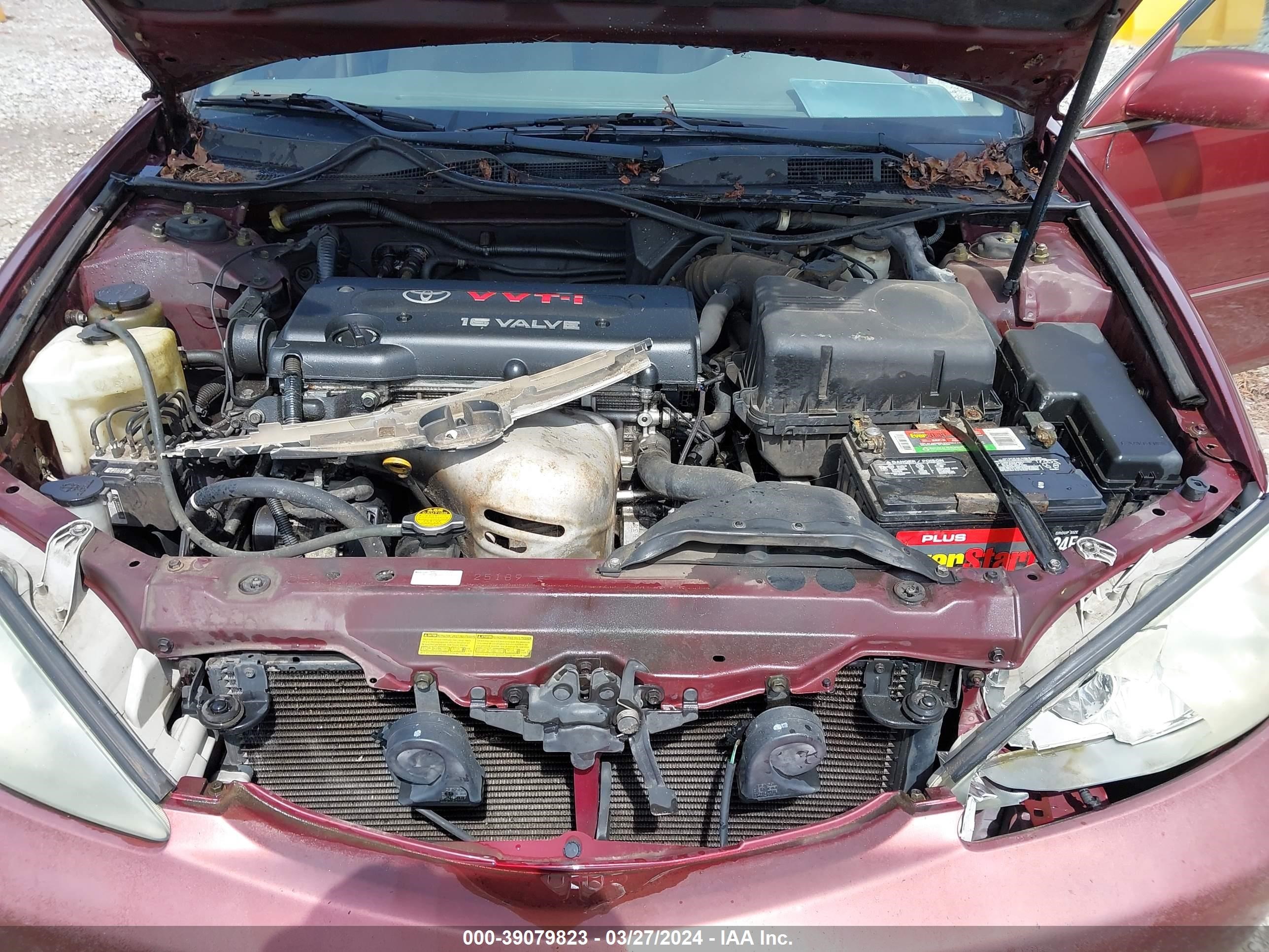 Photo 9 VIN: 4T1BE32KX4U299033 - TOYOTA CAMRY 