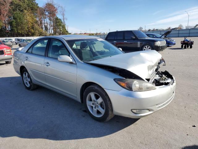 Photo 3 VIN: 4T1BE32KX4U820347 - TOYOTA CAMRY 