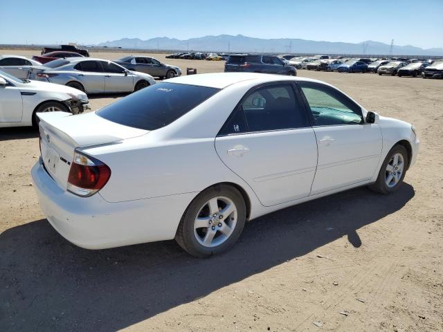 Photo 2 VIN: 4T1BE32KX5U005731 - TOYOTA CAMRY LE 