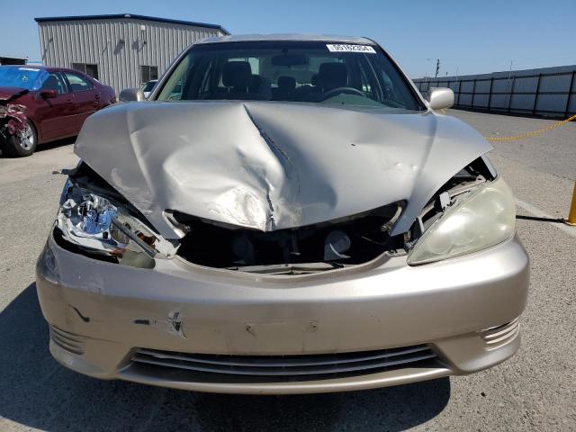 Photo 4 VIN: 4T1BE32KX5U025607 - TOYOTA CAMRY 