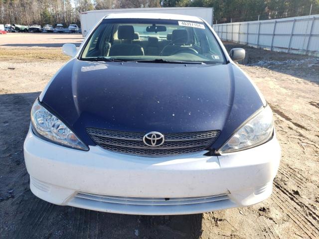 Photo 4 VIN: 4T1BE32KX5U398985 - TOYOTA CAMRY 