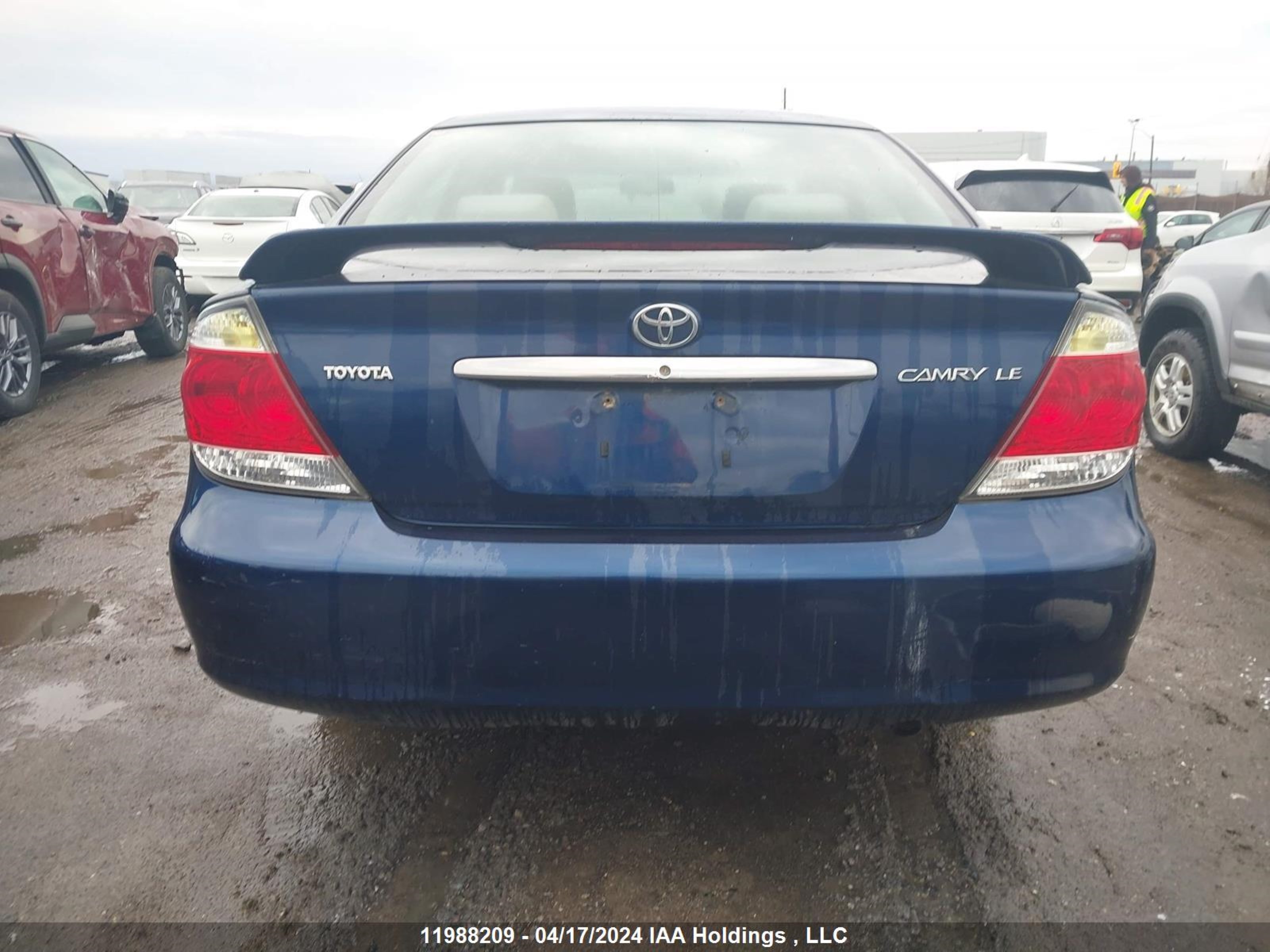 Photo 15 VIN: 4T1BE32KX5U404011 - TOYOTA CAMRY 