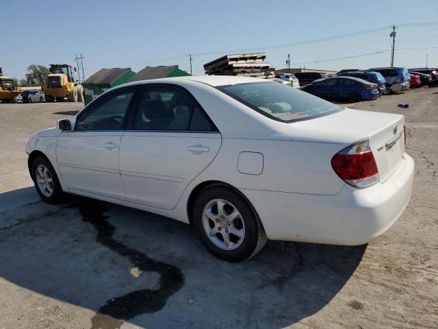 Photo 1 VIN: 4T1BE32KX5U409709 - TOYOTA CAMRY LE 