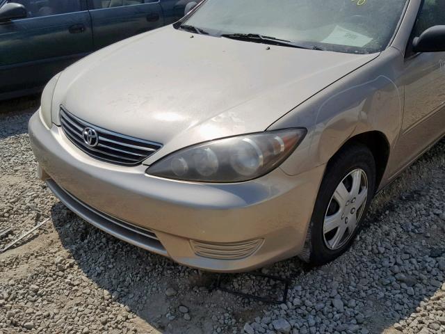 Photo 8 VIN: 4T1BE32KX5U587989 - TOYOTA CAMRY LE 