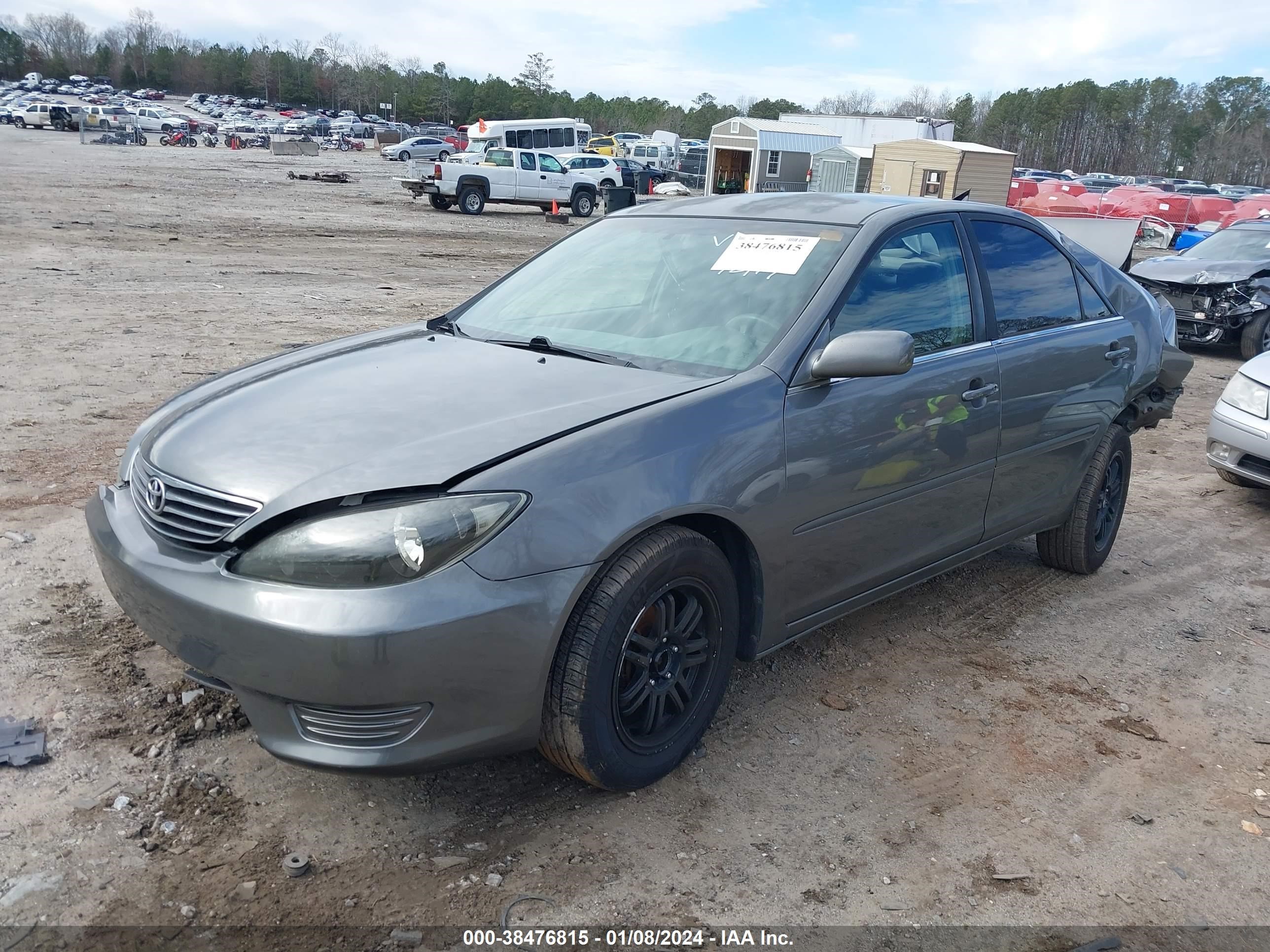 Photo 1 VIN: 4T1BE32KX5U595106 - TOYOTA CAMRY 