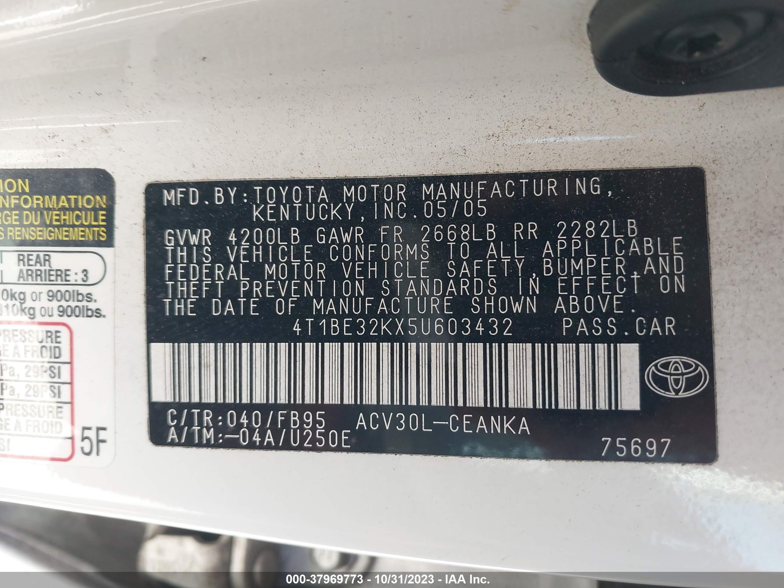 Photo 8 VIN: 4T1BE32KX5U603432 - TOYOTA CAMRY 