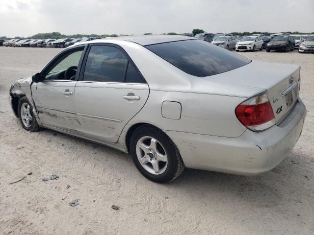 Photo 1 VIN: 4T1BE32KX5U942112 - TOYOTA CAMRY 