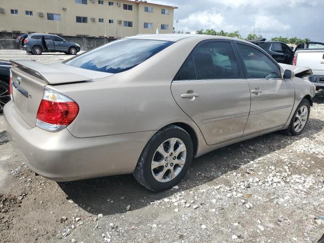 Photo 2 VIN: 4T1BE32KX5U980701 - TOYOTA CAMRY LE 