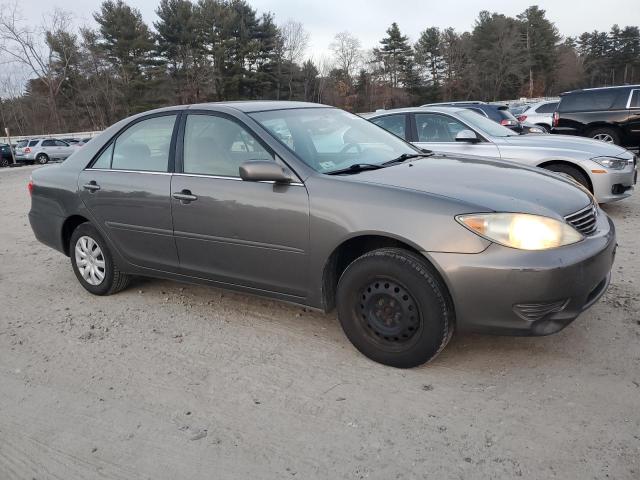 Photo 3 VIN: 4T1BE32KX5U994209 - TOYOTA CAMRY LE 