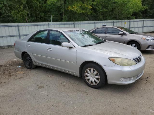 Photo 3 VIN: 4T1BE32KX5U995506 - TOYOTA CAMRY 