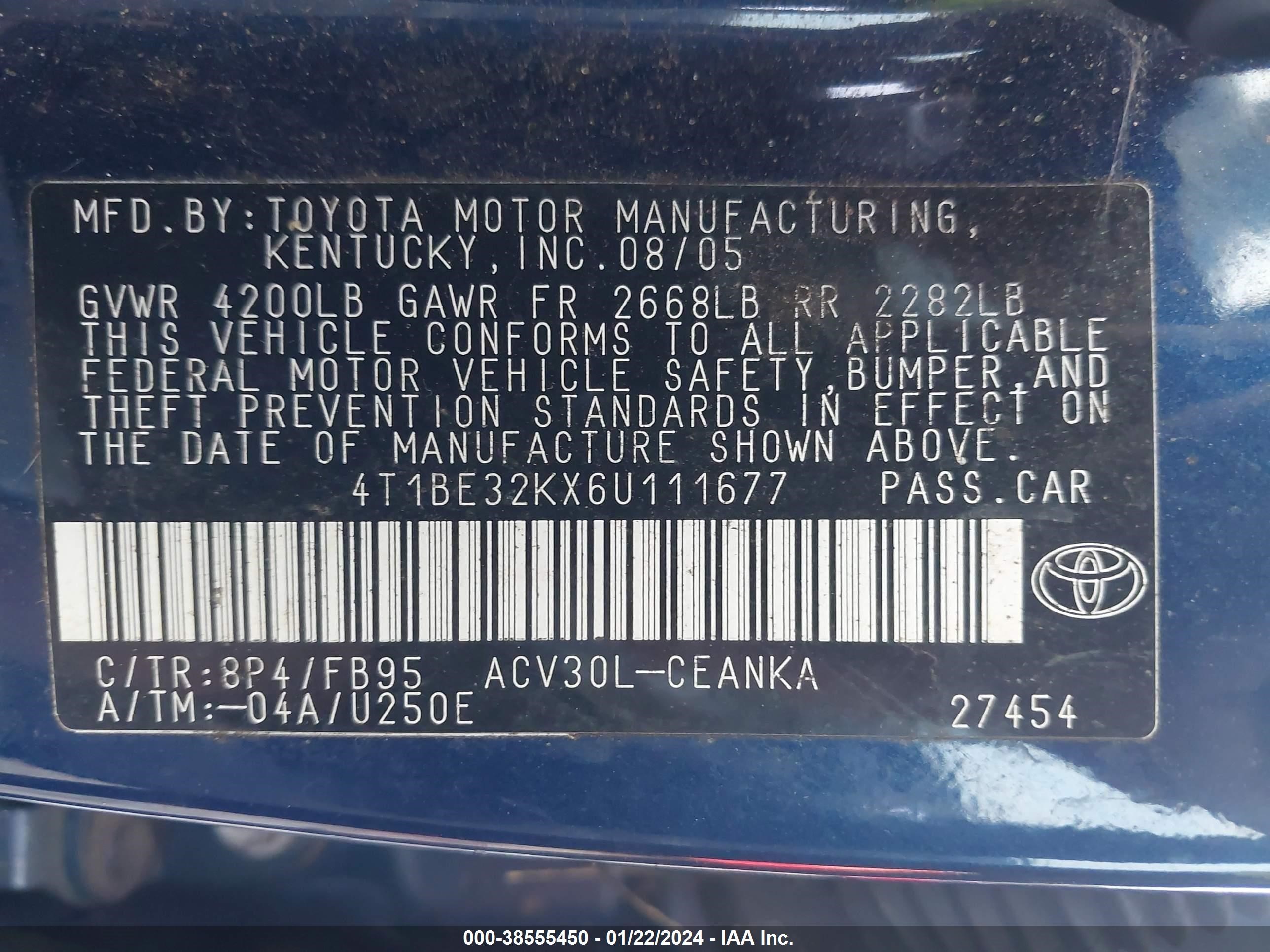 Photo 8 VIN: 4T1BE32KX6U111677 - TOYOTA CAMRY 