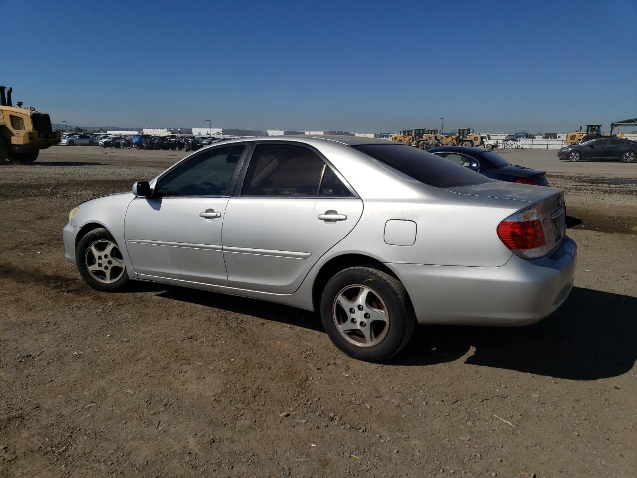 Photo 1 VIN: 4T1BE32KX6U164878 - TOYOTA CAMRY 