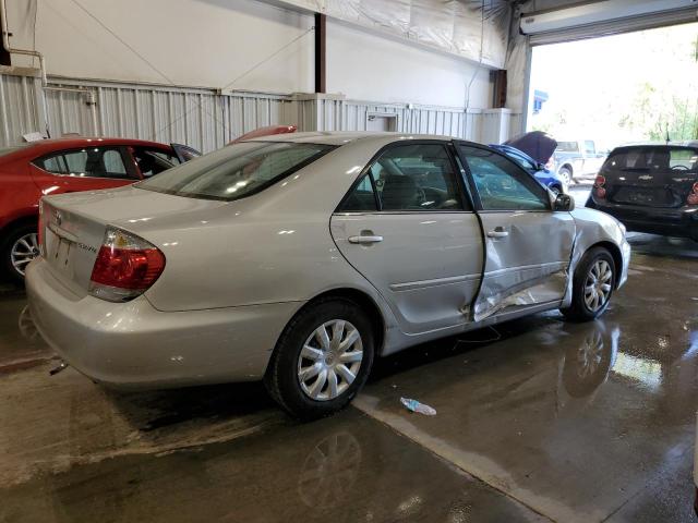 Photo 2 VIN: 4T1BE32KX6U743241 - TOYOTA CAMRY LE 