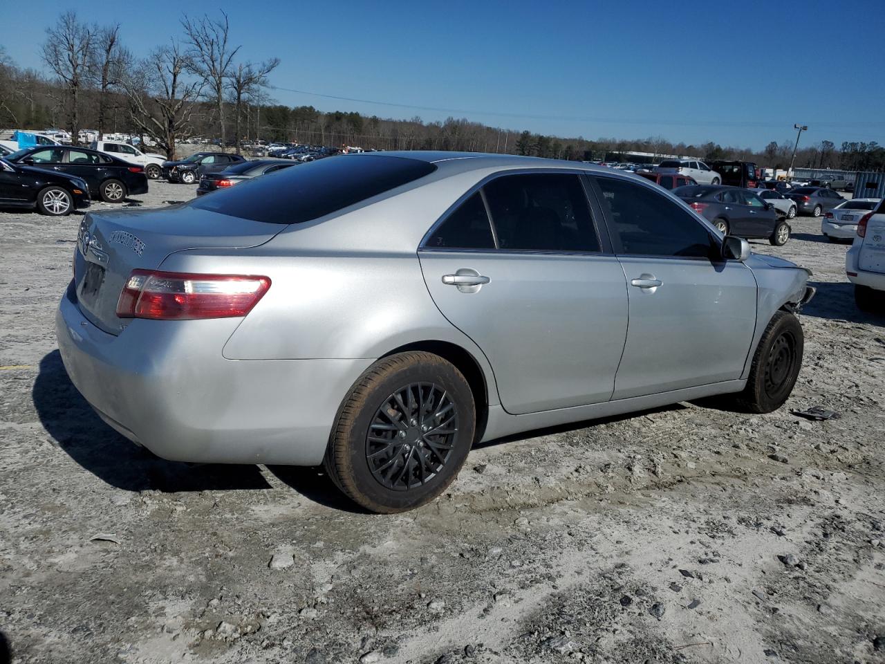 Photo 2 VIN: 4T1BE46K07U156385 - TOYOTA CAMRY 