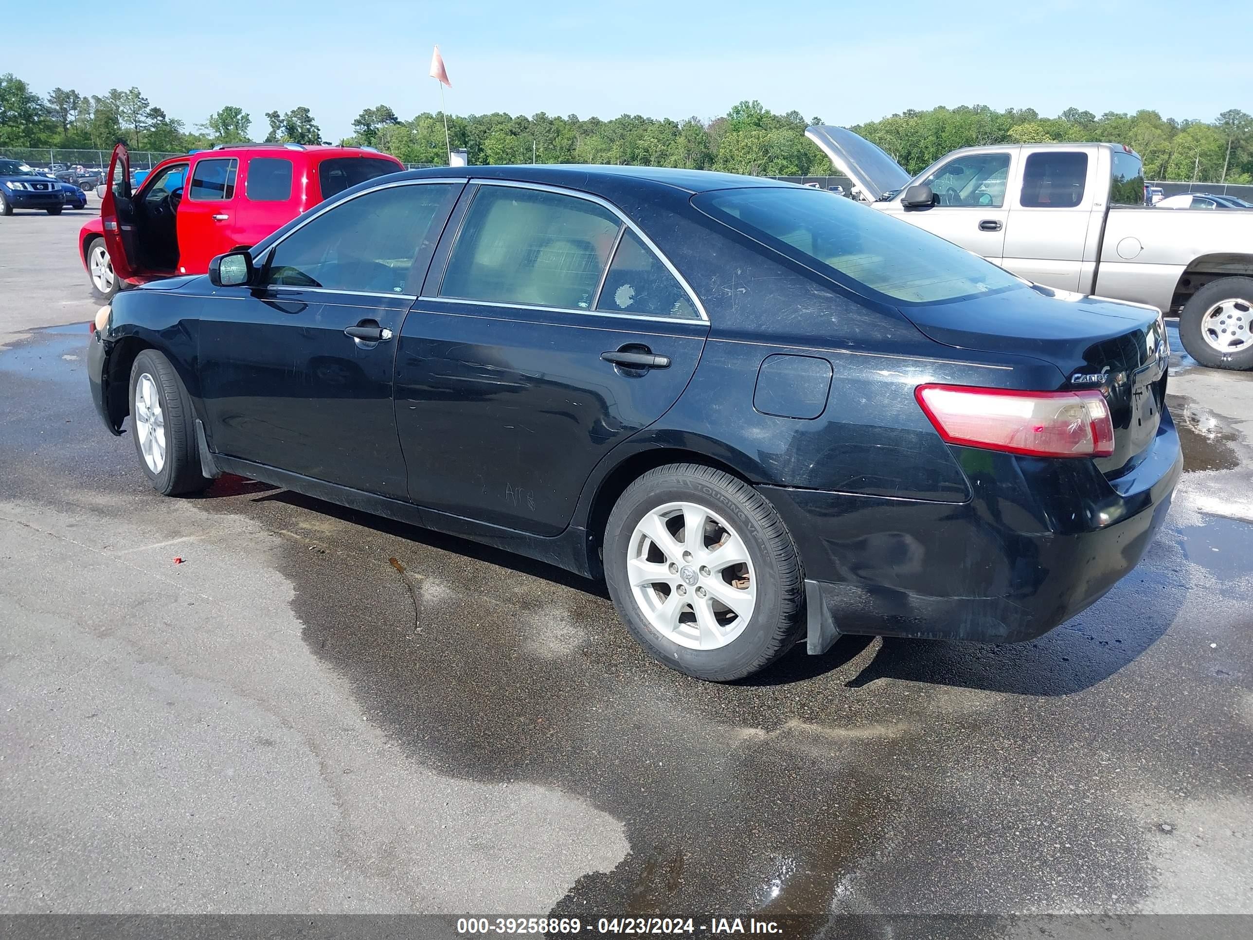 Photo 2 VIN: 4T1BE46K07U169959 - TOYOTA CAMRY 