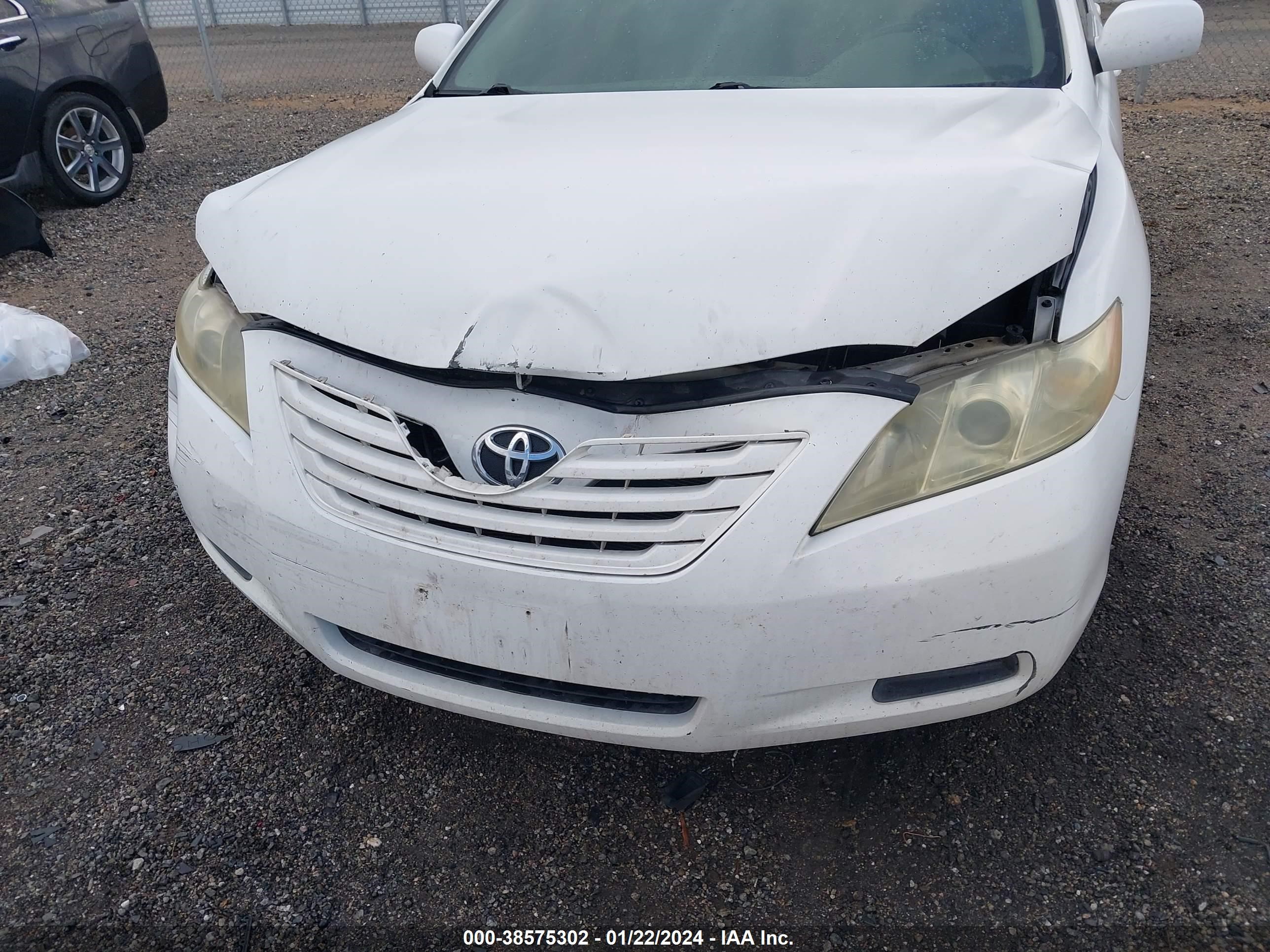 Photo 5 VIN: 4T1BE46K07U566619 - TOYOTA CAMRY 