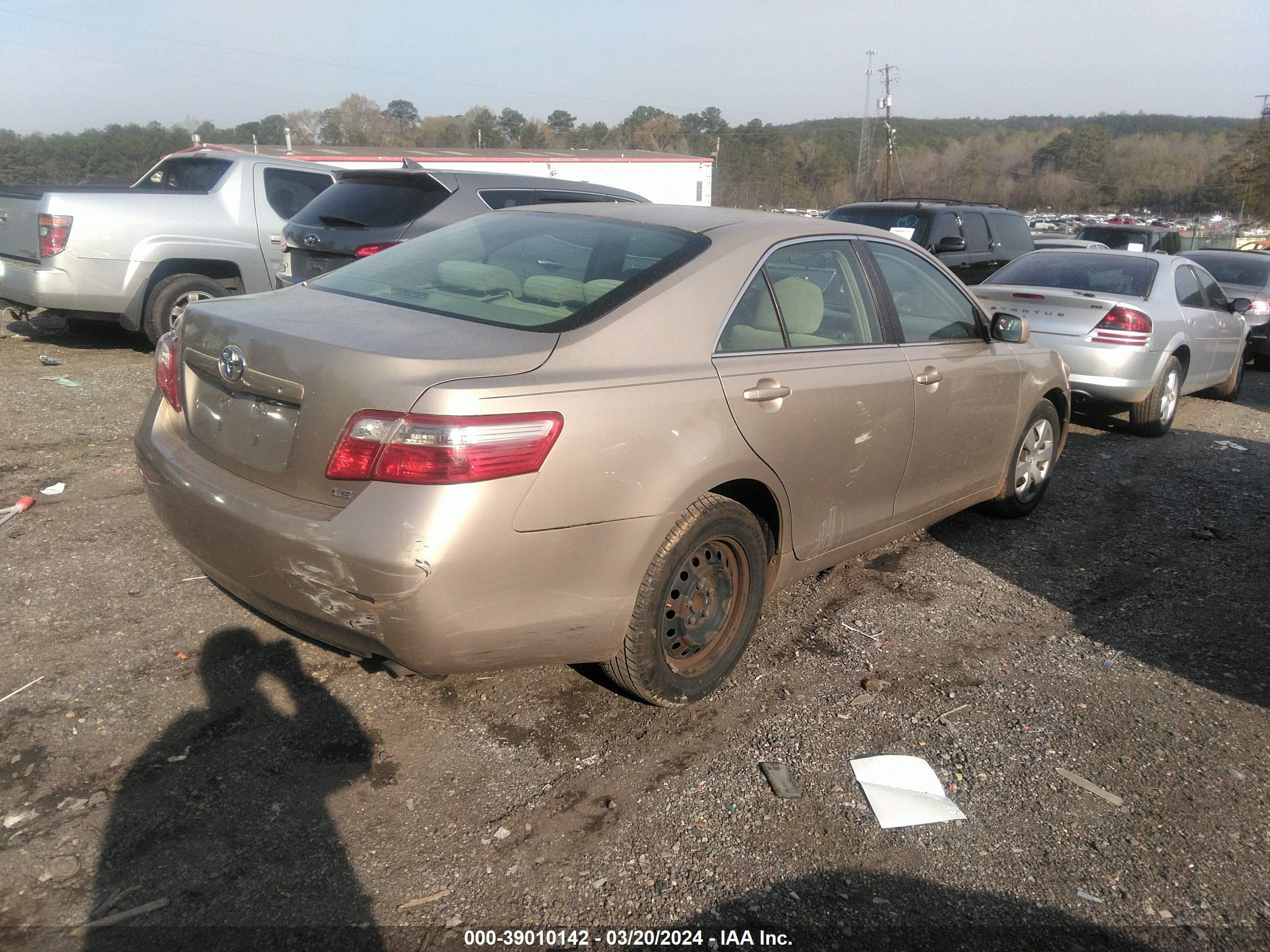 Photo 3 VIN: 4T1BE46K07U671256 - TOYOTA CAMRY 