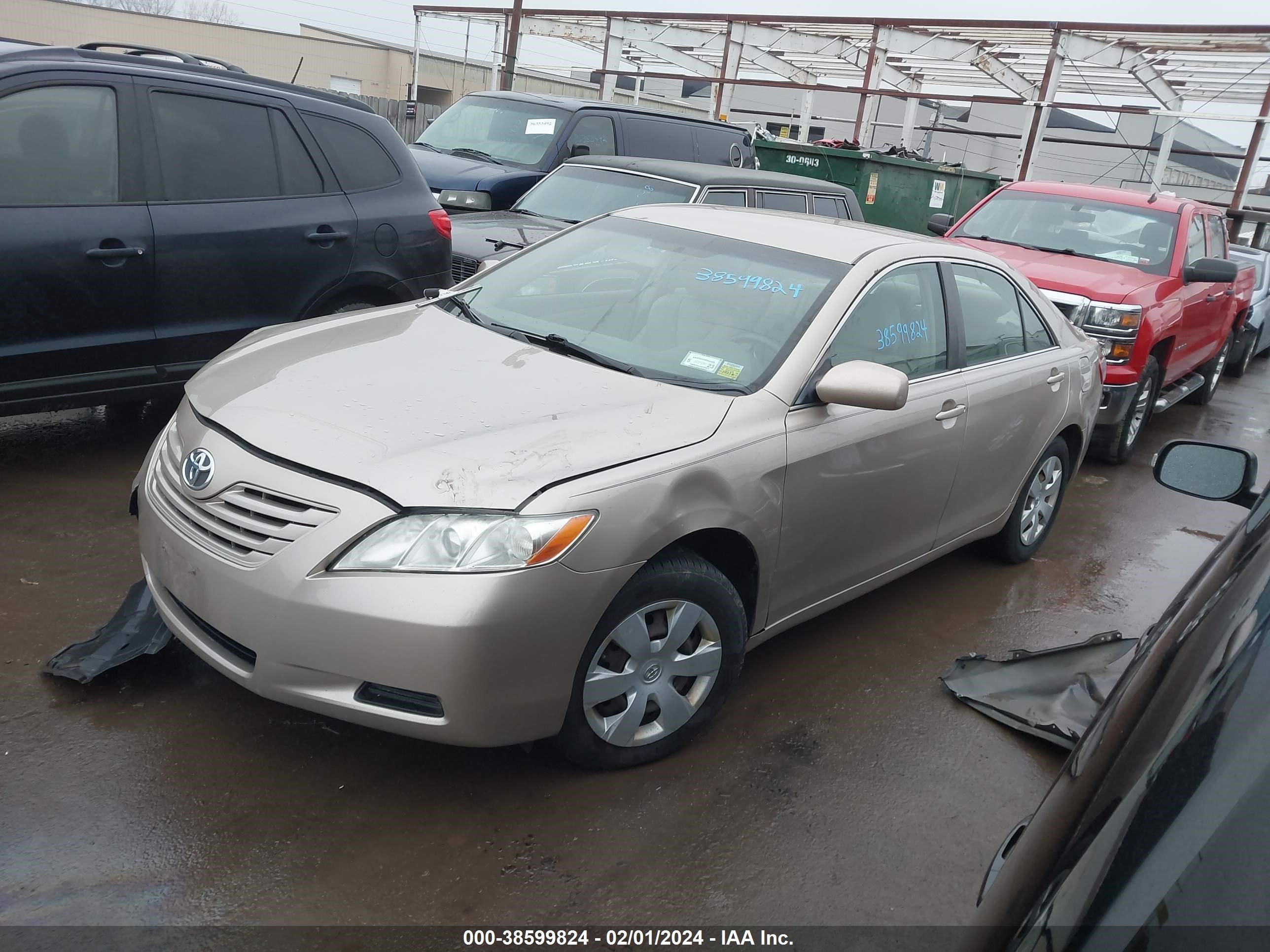 Photo 1 VIN: 4T1BE46K07U692947 - TOYOTA CAMRY 