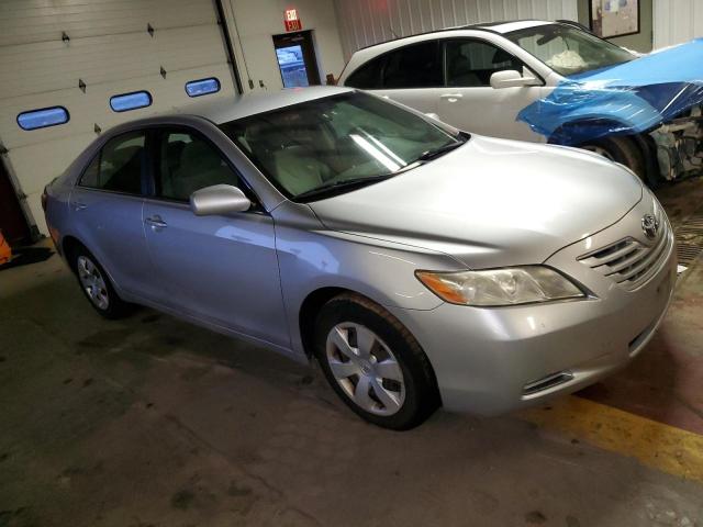 Photo 3 VIN: 4T1BE46K07U716129 - TOYOTA CAMRY 