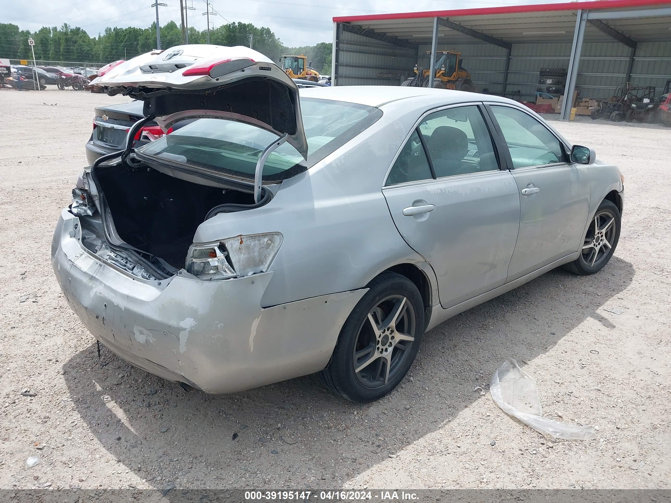 Photo 3 VIN: 4T1BE46K09U291014 - TOYOTA CAMRY 