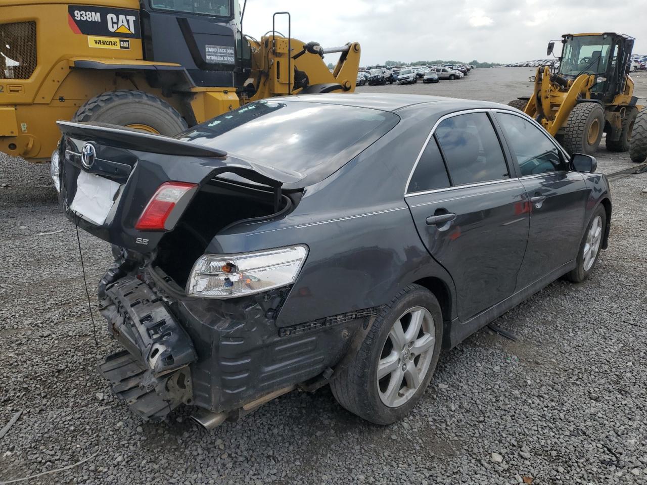 Photo 2 VIN: 4T1BE46K09U408297 - TOYOTA CAMRY 