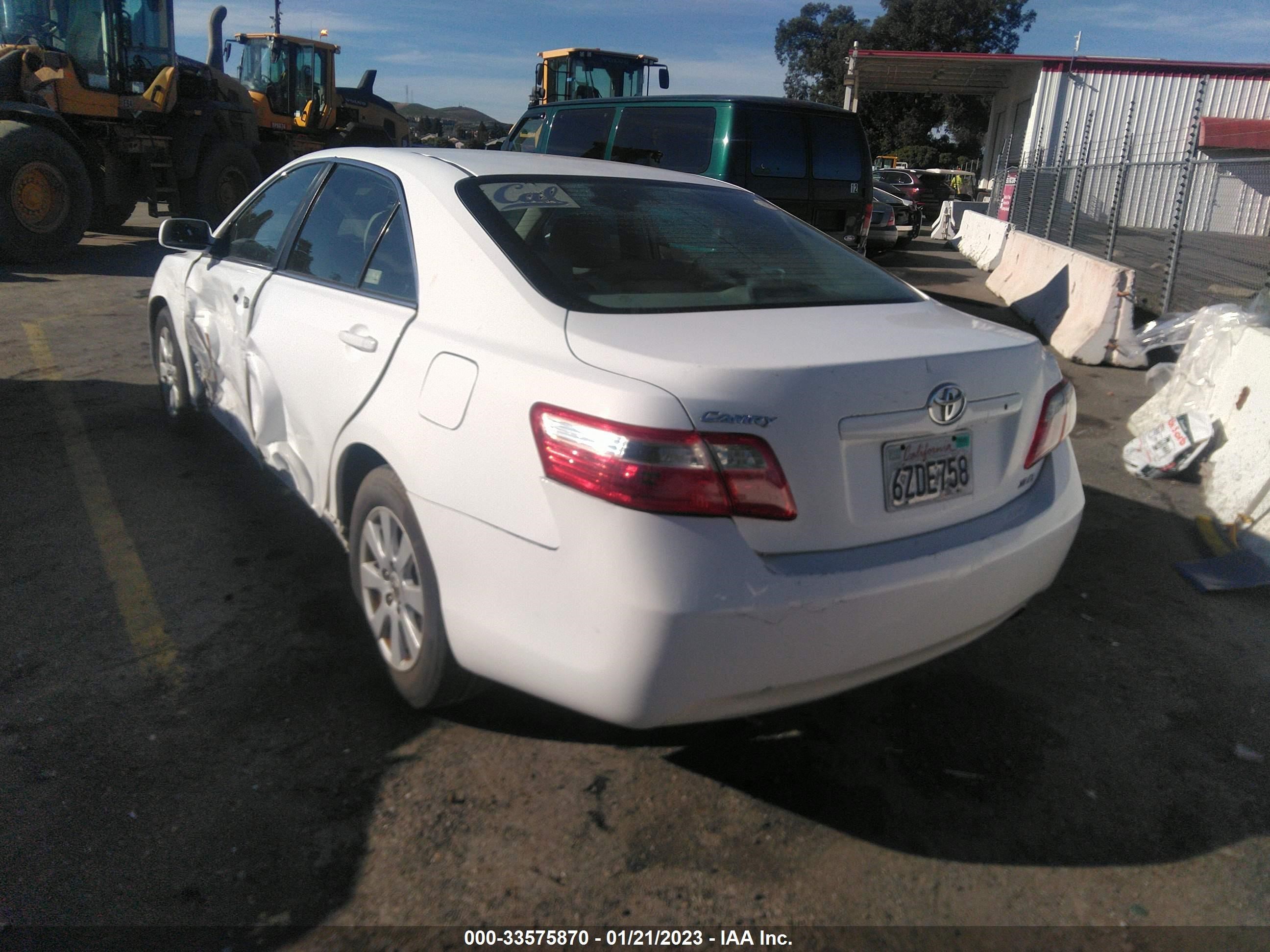 Photo 2 VIN: 4T1BE46K09U794204 - TOYOTA CAMRY 