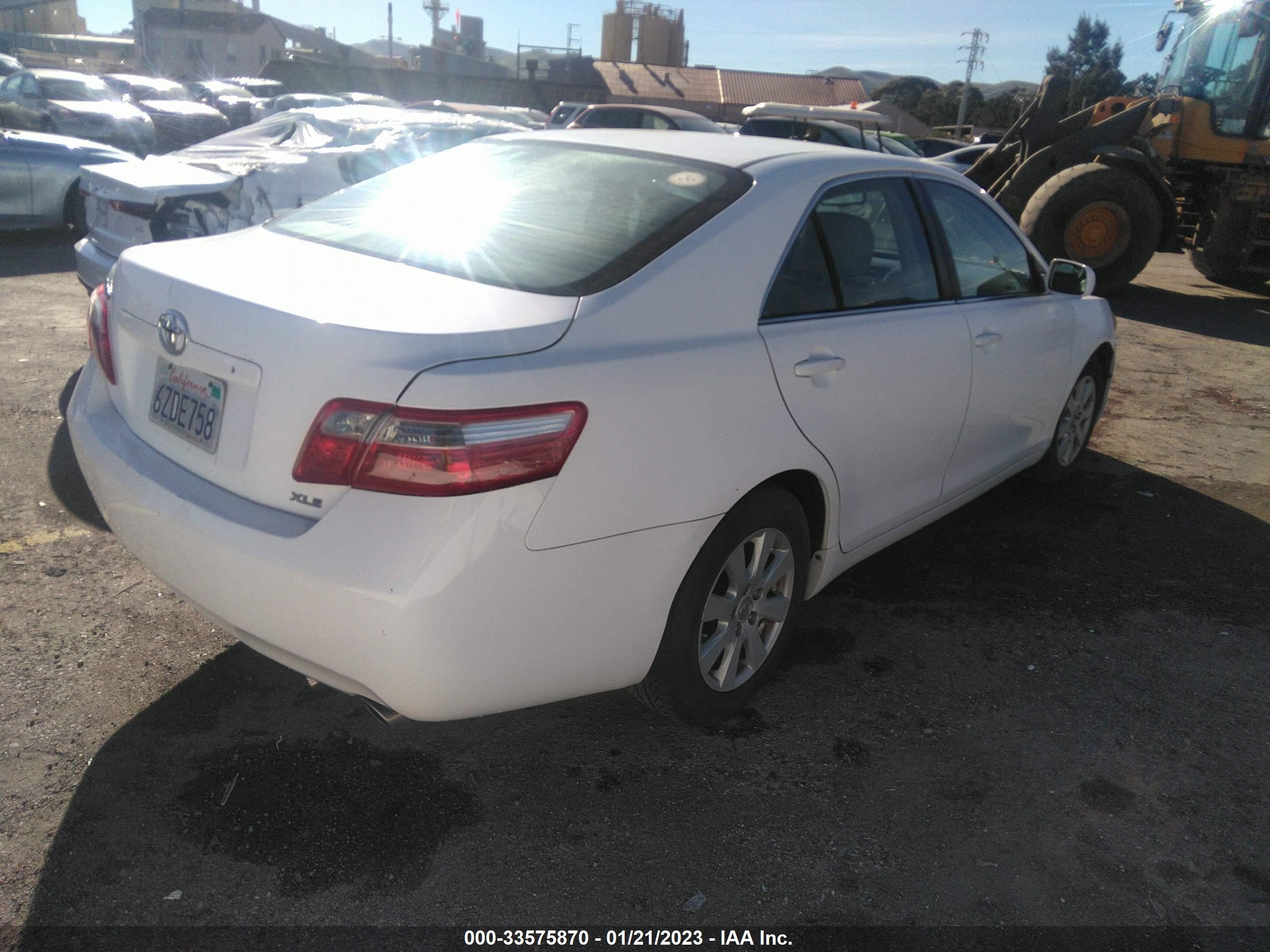 Photo 3 VIN: 4T1BE46K09U794204 - TOYOTA CAMRY 