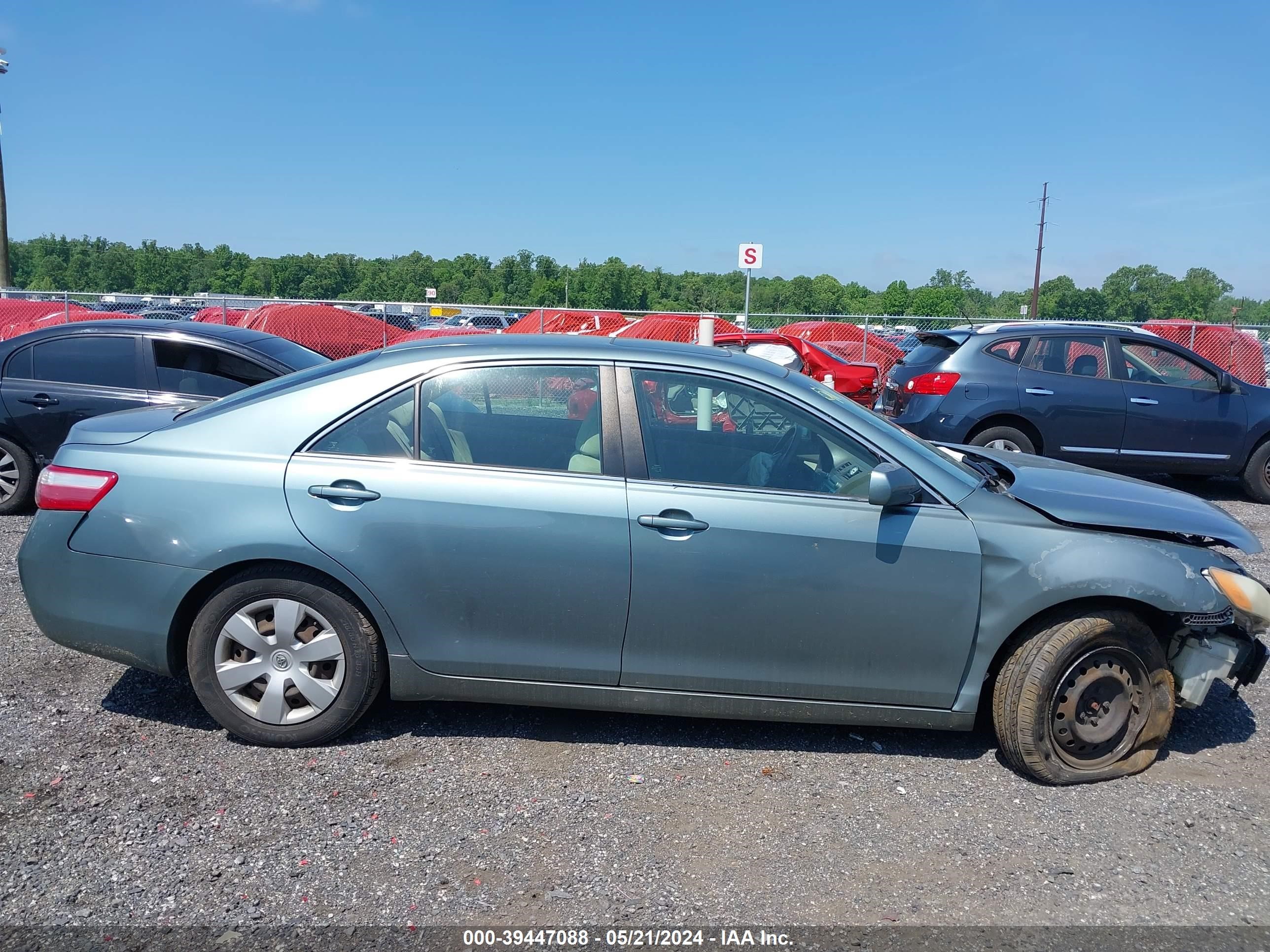 Photo 12 VIN: 4T1BE46K09U794770 - TOYOTA CAMRY 