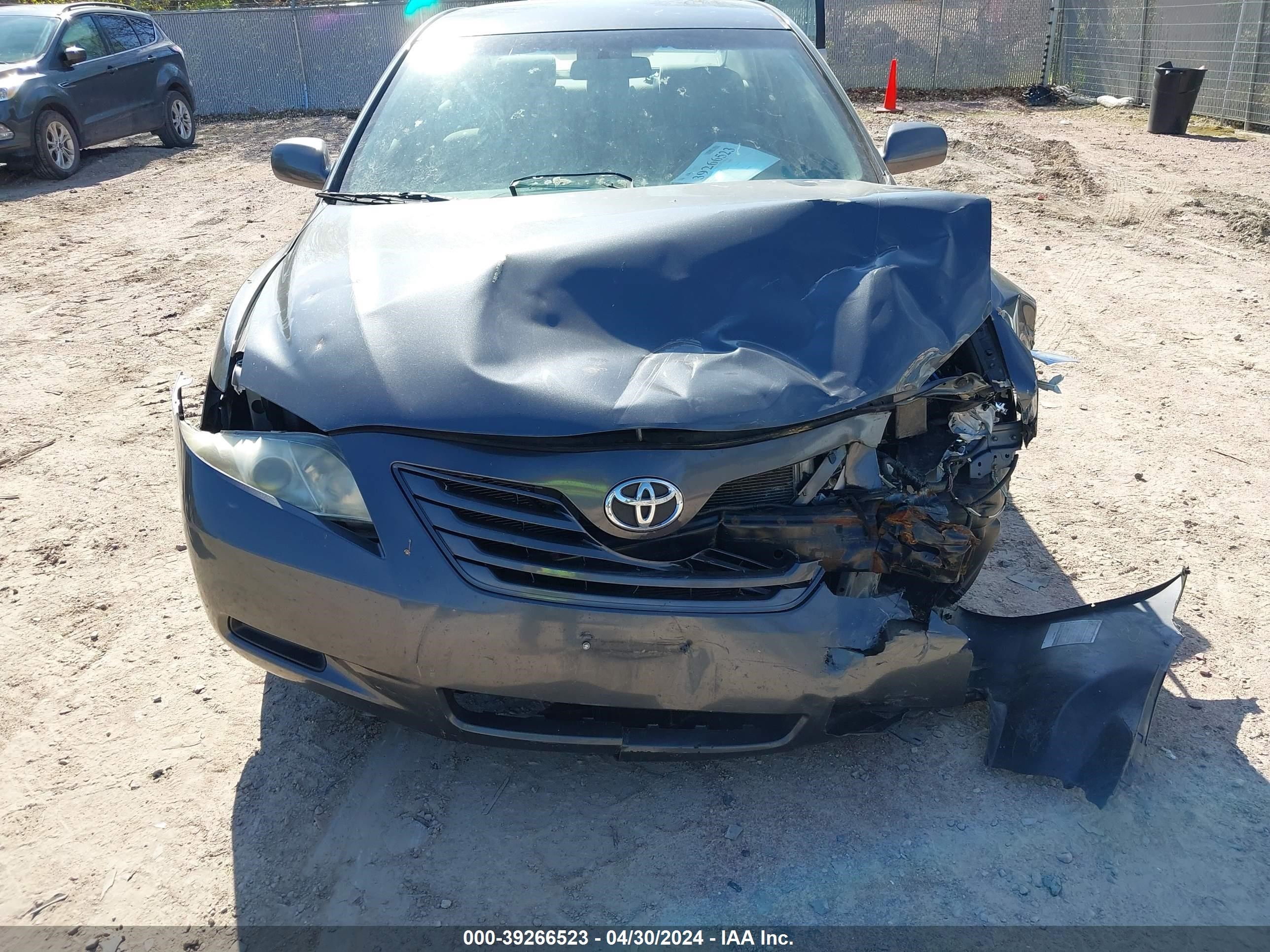 Photo 11 VIN: 4T1BE46K09U804634 - TOYOTA CAMRY 