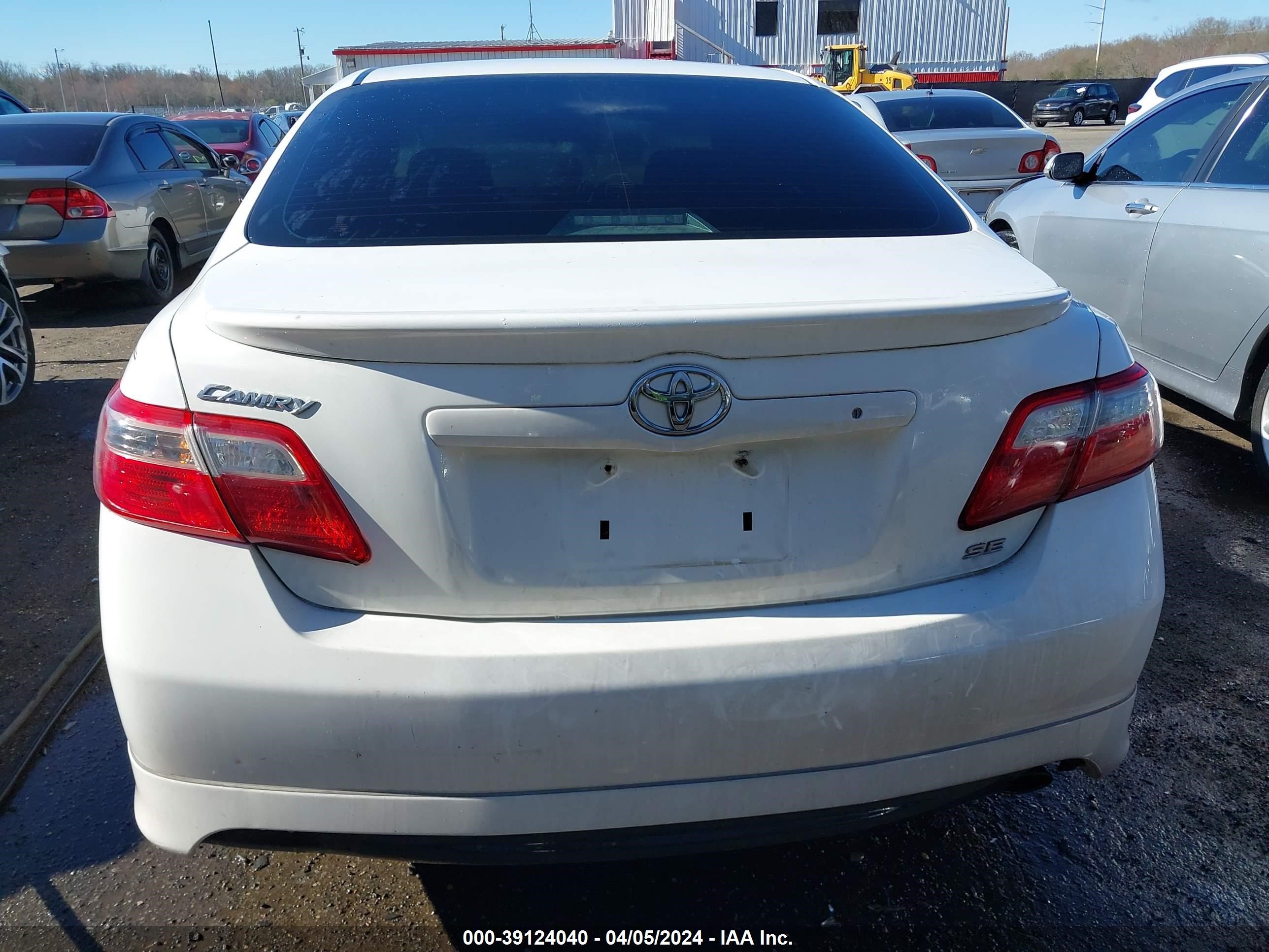 Photo 16 VIN: 4T1BE46K09U805332 - TOYOTA CAMRY 