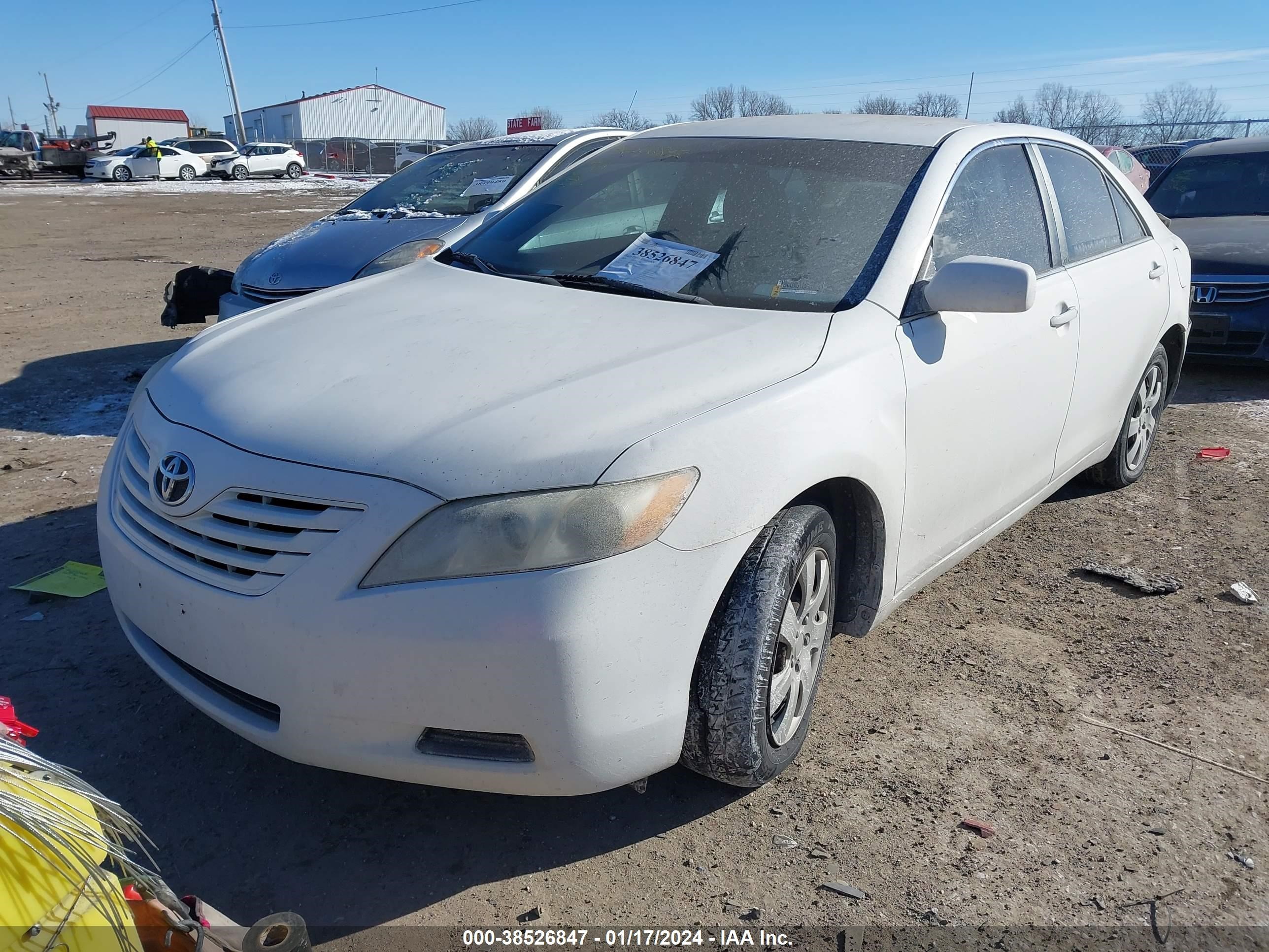 Photo 1 VIN: 4T1BE46K09U816637 - TOYOTA CAMRY 