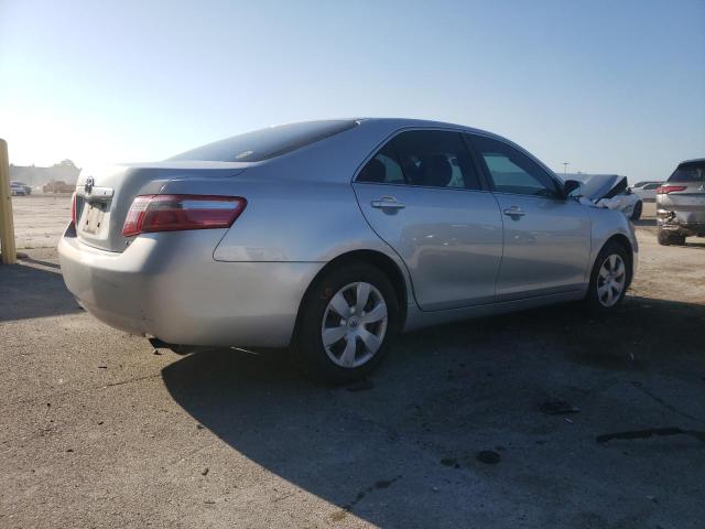 Photo 2 VIN: 4T1BE46K17U051600 - TOYOTA CAMRY CE 