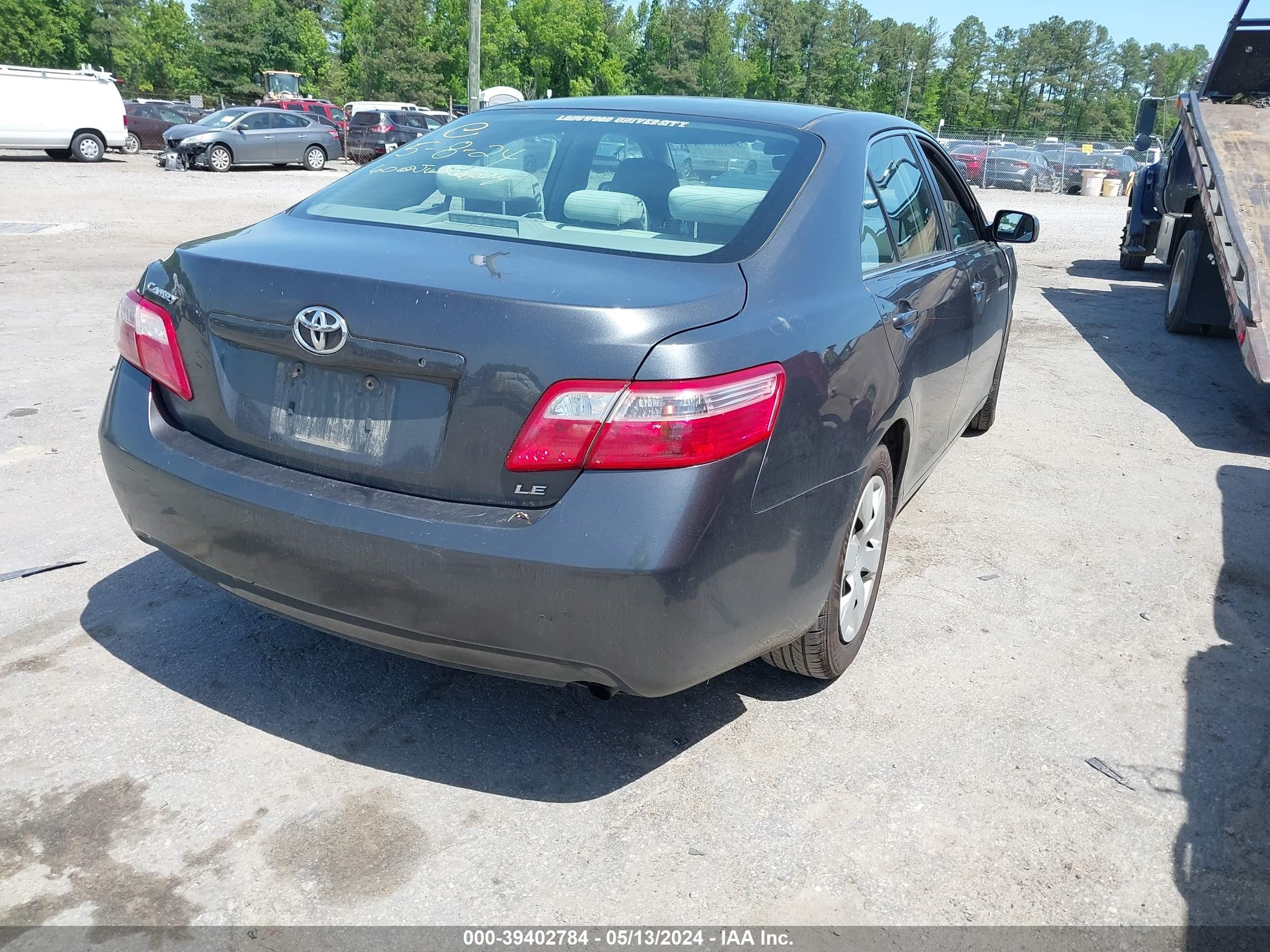 Photo 3 VIN: 4T1BE46K17U133262 - TOYOTA CAMRY 