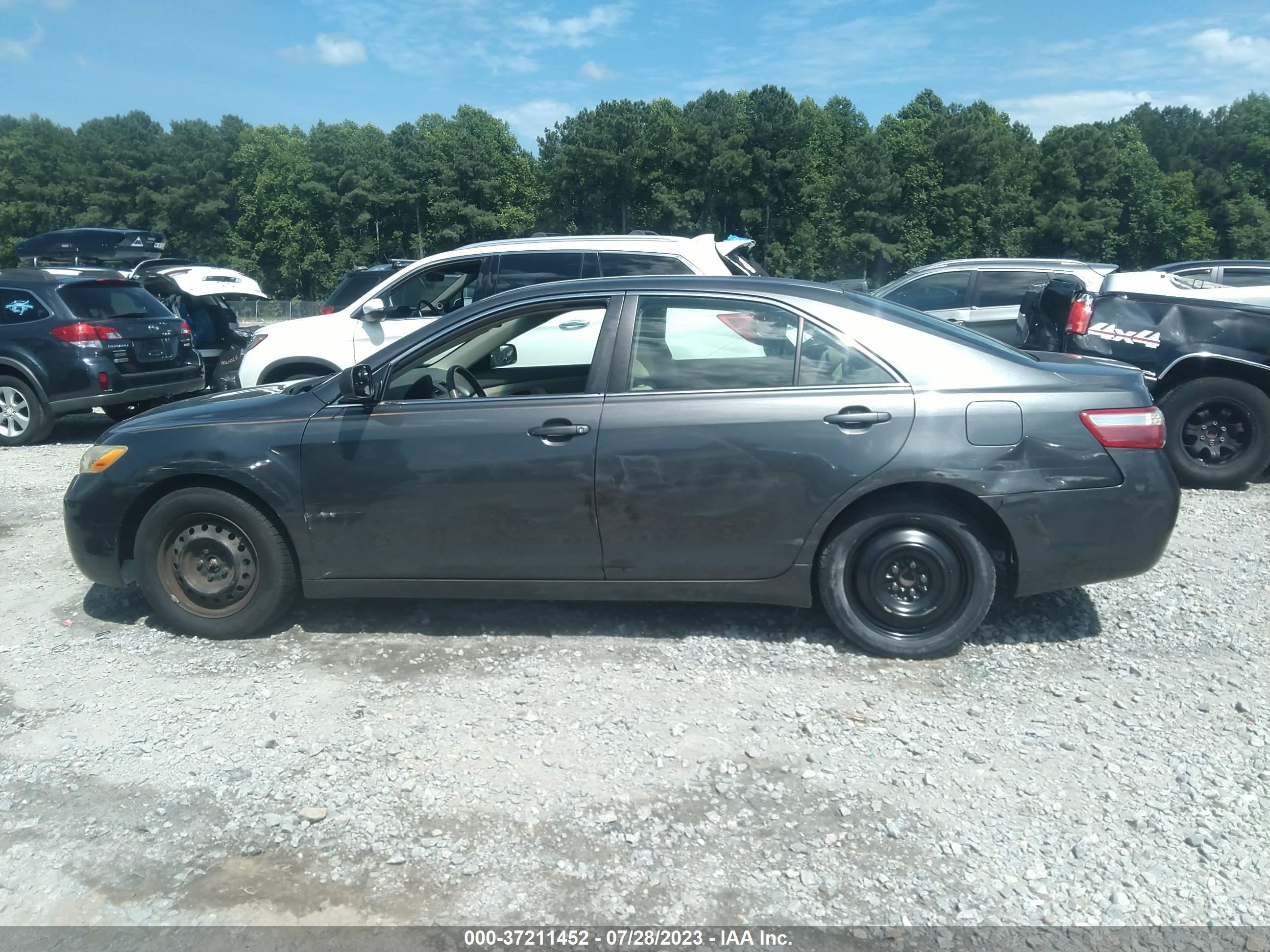 Photo 13 VIN: 4T1BE46K17U521771 - TOYOTA CAMRY 