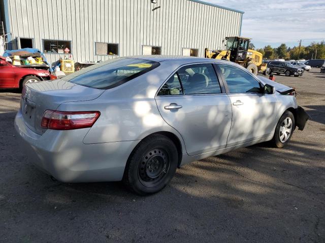 Photo 2 VIN: 4T1BE46K17U530762 - TOYOTA CAMRY CE 