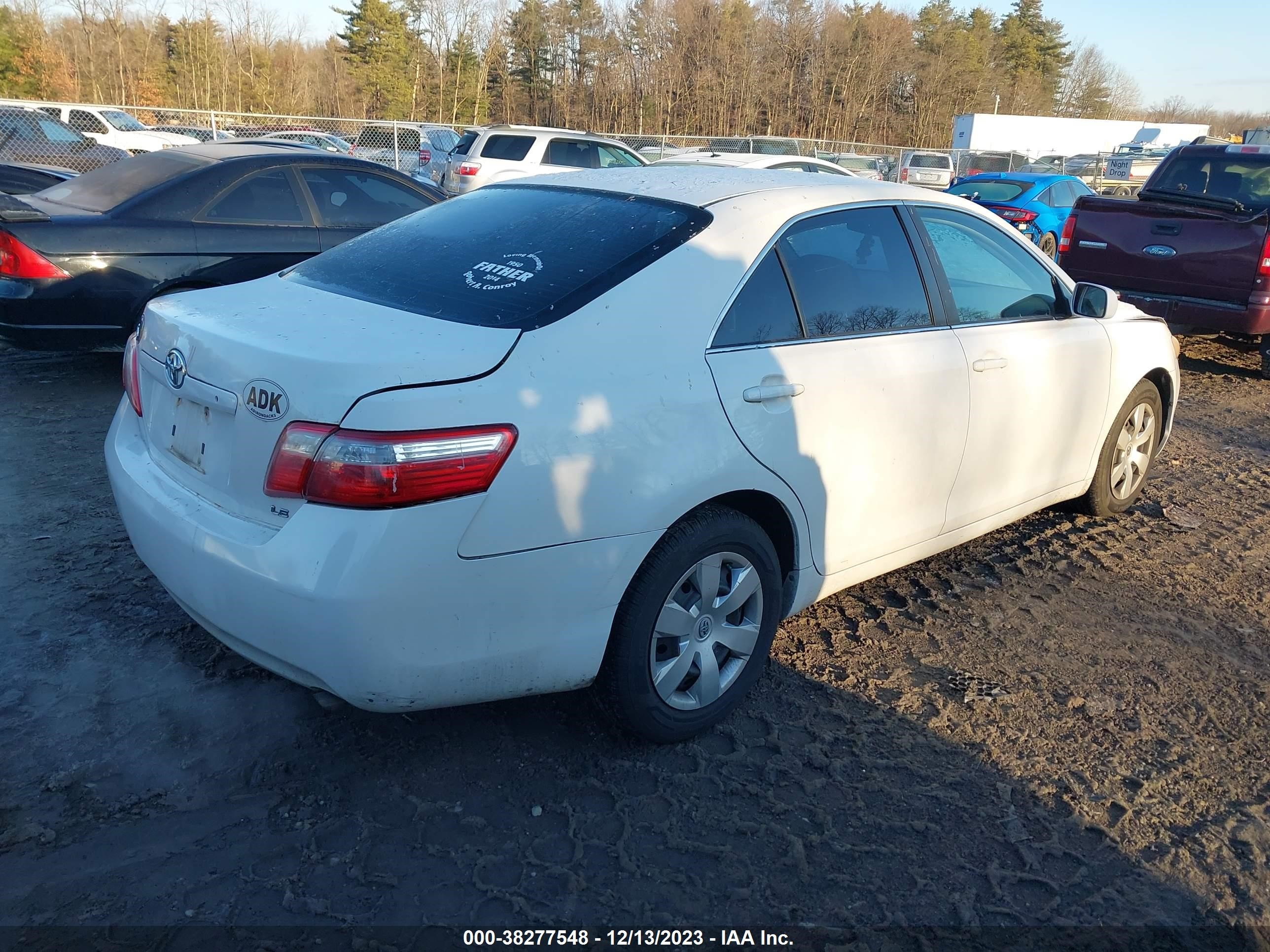 Photo 3 VIN: 4T1BE46K17U546802 - TOYOTA CAMRY 