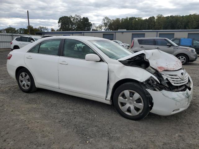 Photo 3 VIN: 4T1BE46K17U593943 - TOYOTA CAMRY CE 