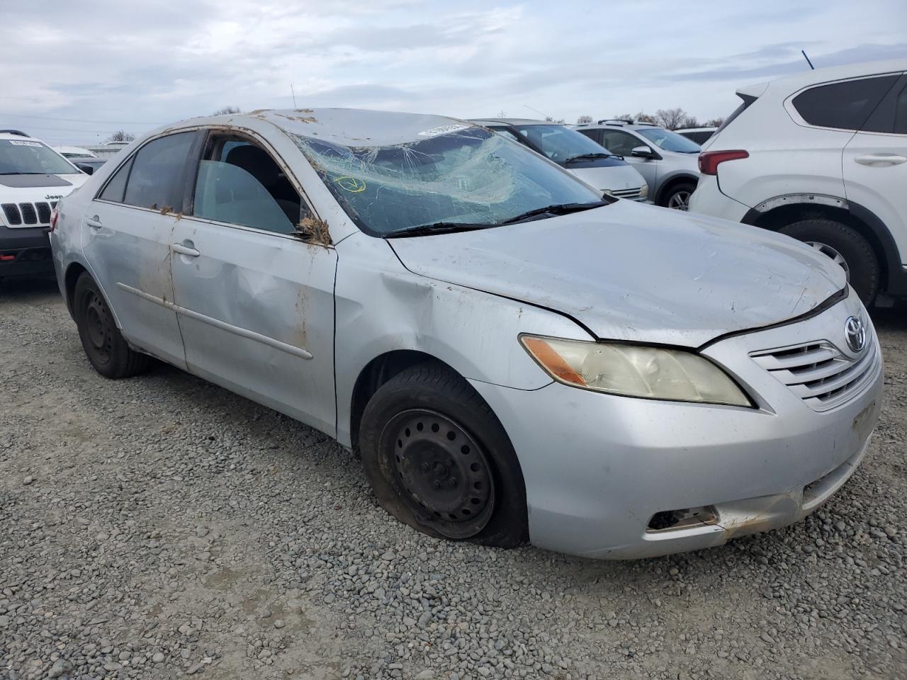 Photo 3 VIN: 4T1BE46K17U663716 - TOYOTA CAMRY 